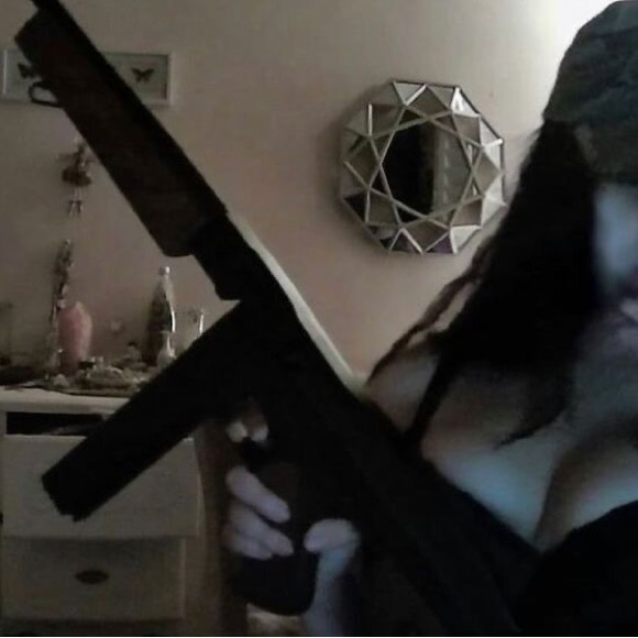 Meet your Posher, Jocelyn - Picture 1 of 1